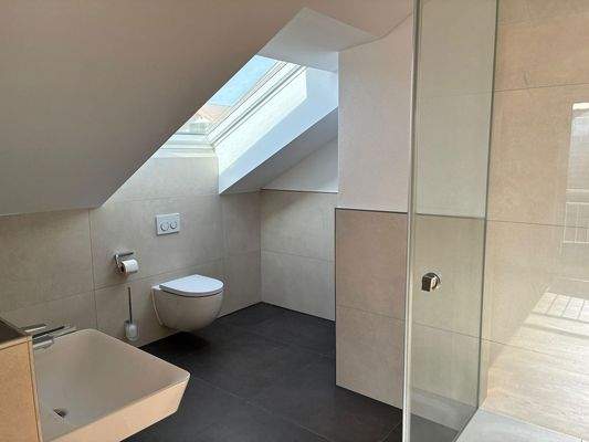 Badezimmer Dachgeschoss