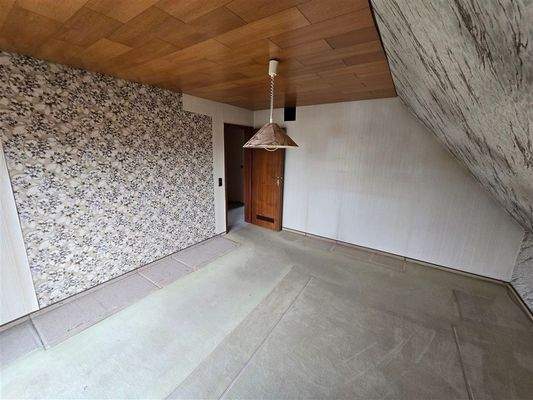 Schlafzimmer mit Balkon (2)