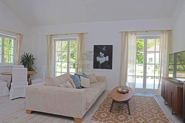 Wohn-/Essbereich (B1)