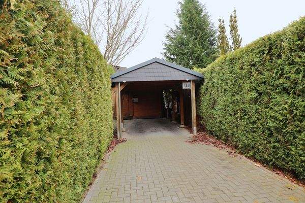 Carport (Einliegerwohnung)