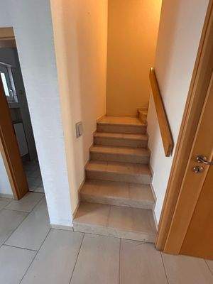 Treppenaufgang zum 1. OG