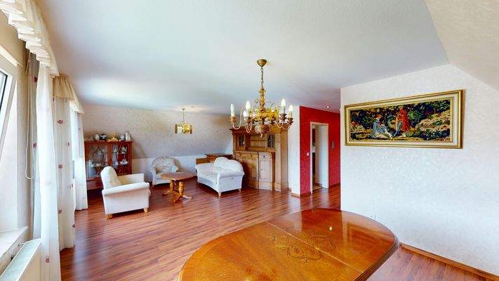 Wohn- und Essbereich OG