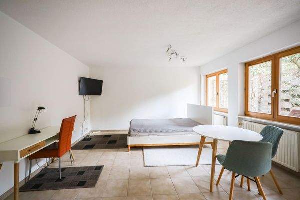 Einliegerwohnung Wohnen/Essen/Schlafen