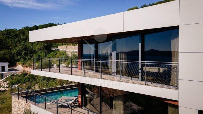 2 Schlafzimmer je m Bad im 2OG