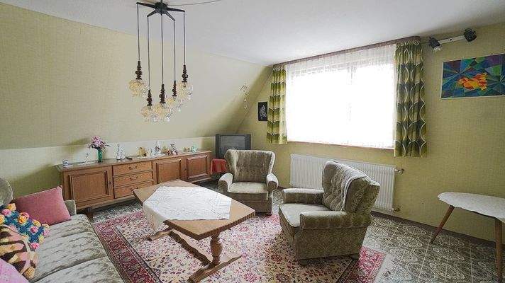 Wohnzimmer im Dachgeschoss