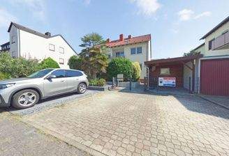 Straßenansicht