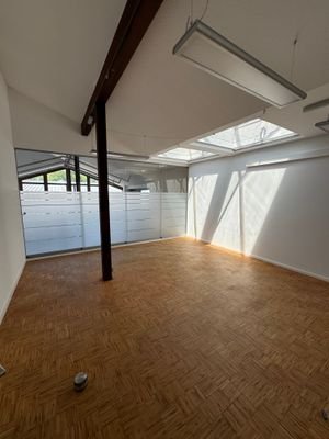 Büro-/Praxisflächen 1. OG