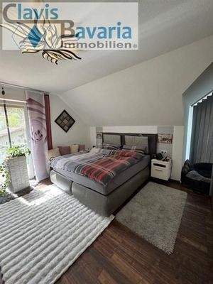 weiteres großes Schlafzimmer OG