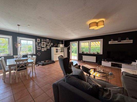 24331 LooseImmo Wohnbereich 2