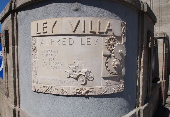 Alfred Ley Villa