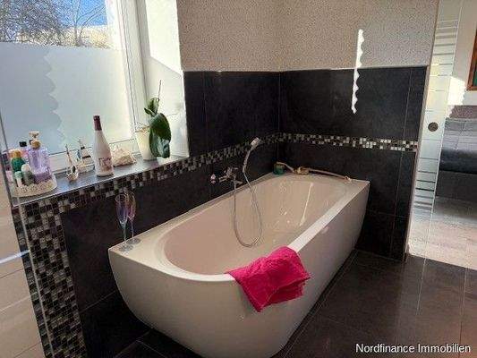 Masterbad en suite (1)