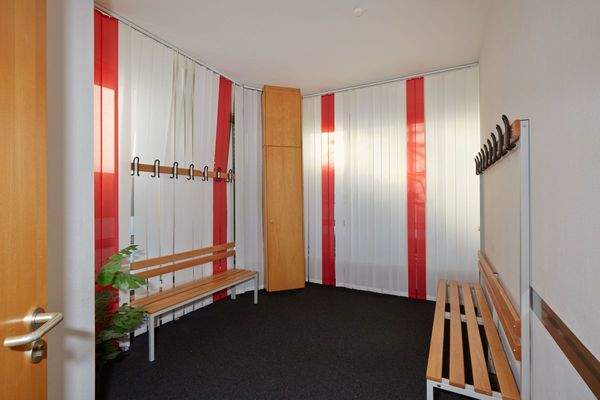 Umkleide Herren/Büroraum