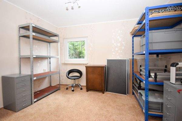 Zimmer als Werkstatt EG