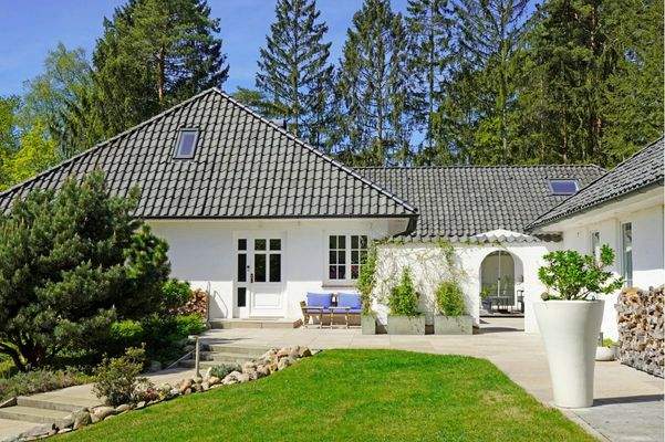 Ostansicht - Hauseingang