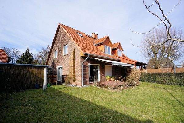 Haus Gartenseite (4).jpg