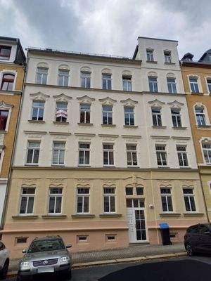 schöne Hausvorderseite.jpg