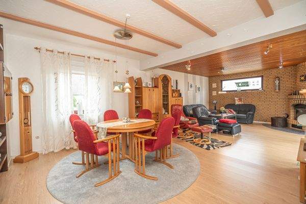 Wohn- und Essbereich