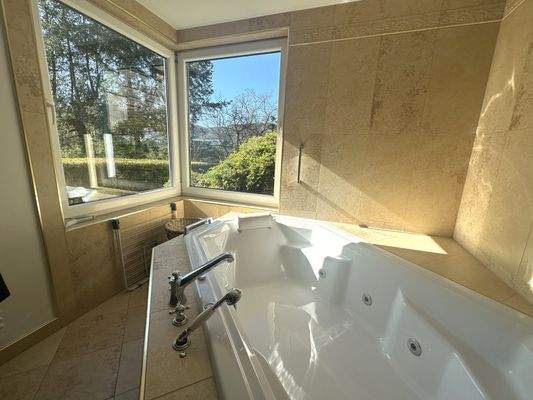 Blick vom Badezimmer