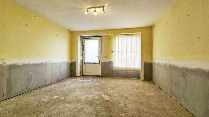 Gewerbe Erdgeschoss links