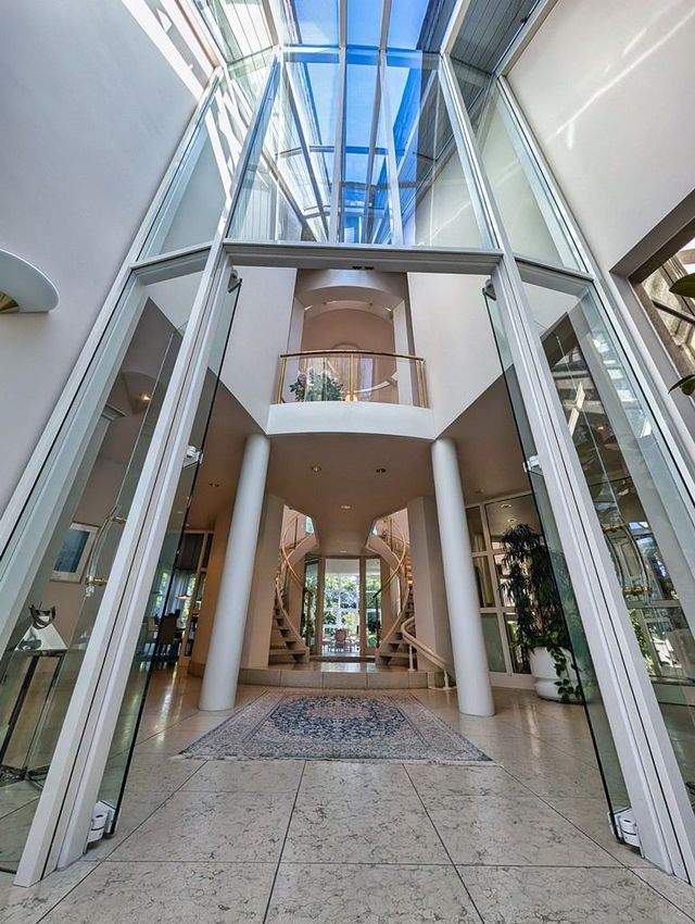 Exklusives Anwesen mit besonderer Architektur in Mendig
