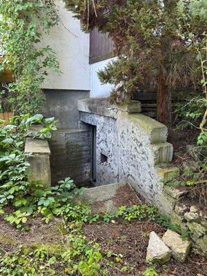 Zugang zur Teilunterkellerung