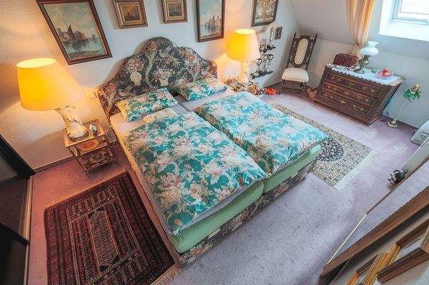 Schlafzimmer Whg.2 DG