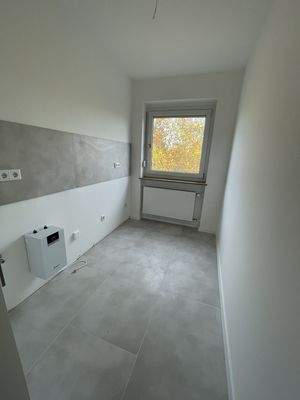 Küche, neu gefliest