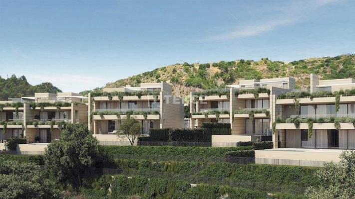 Homes in Elviria, Marbella with Solariums and Rooftop Pools