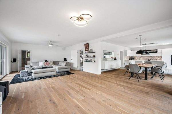 Wohnzimmer Ansicht 1