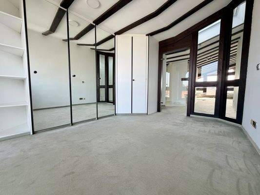 mit Einbauschränke.jpeg