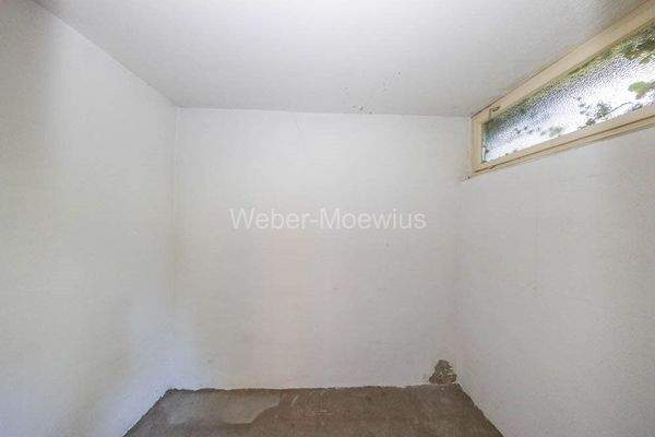 3446 Abstellraum neben Loggia