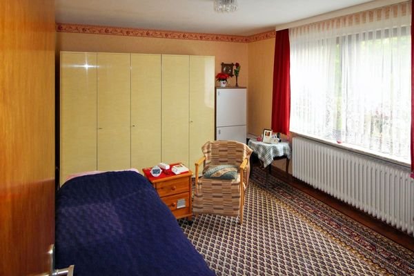 8 - Schlafzimmer