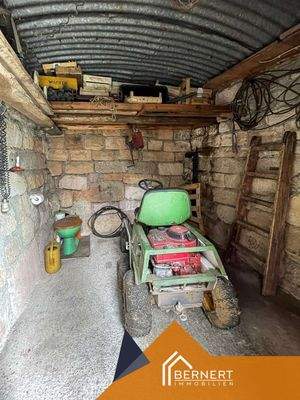 Schuppen für Mähtraktor