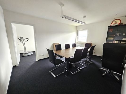 Büro 3 