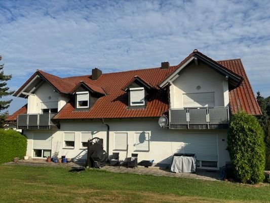 Wohnung OG mit Blick ins Grüne