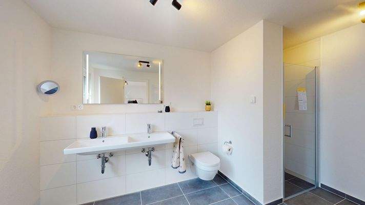 Badezimmer im Dachgeschoss