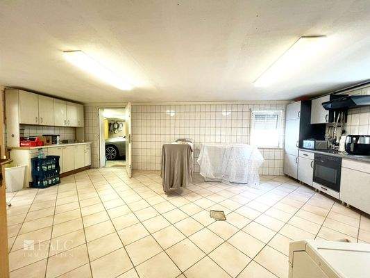 KG Hauswirtschaftsraum