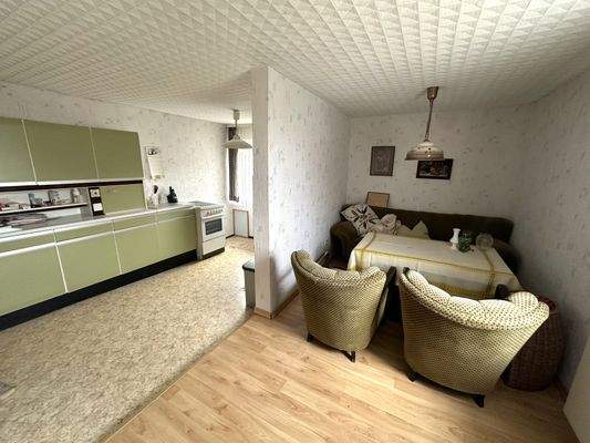 17 Küche und Esszimmer OG.jpg