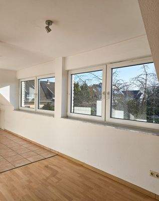 Fenster mit Morgens-Mittags Sonne