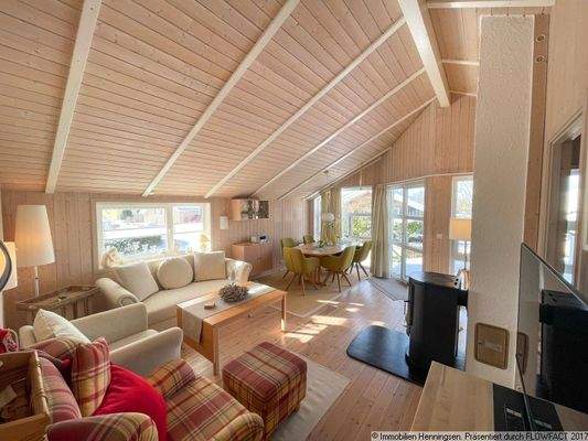 heller moderner Wohnraum