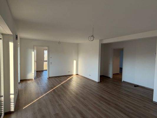 Wohnen-Kochen-Essen DG links 5.jpeg