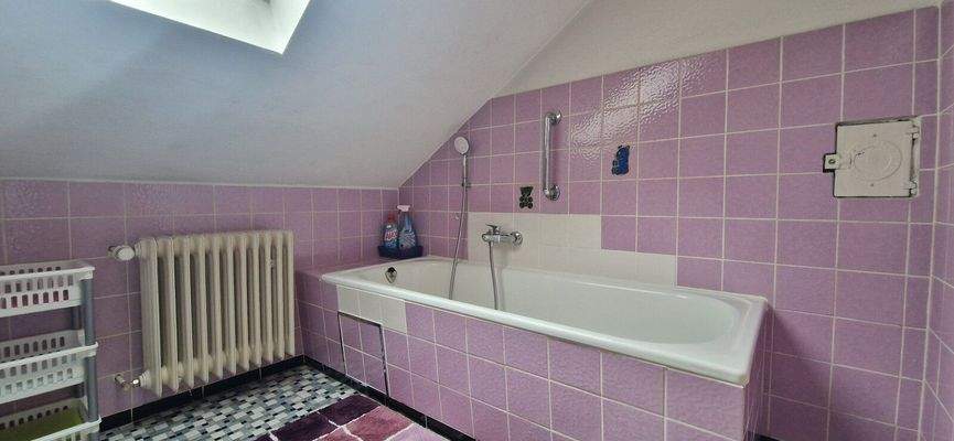 Badezimmer DG