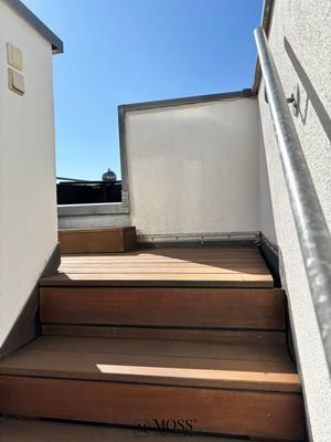 Aufgang zur Terrasse