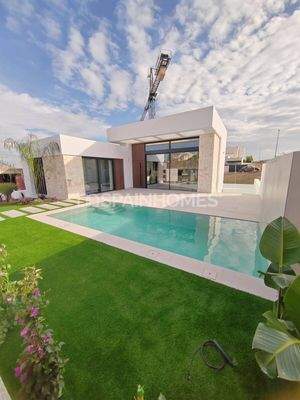 Detached Villas with Private Pool in Rojales Costa Blanca