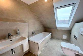 Vergleichsbild Badezimmer