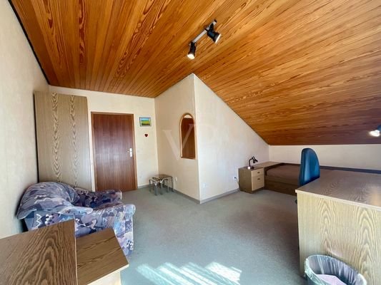 Kinderzimmer / Büro