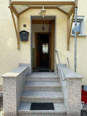Haus Eingang.jpg