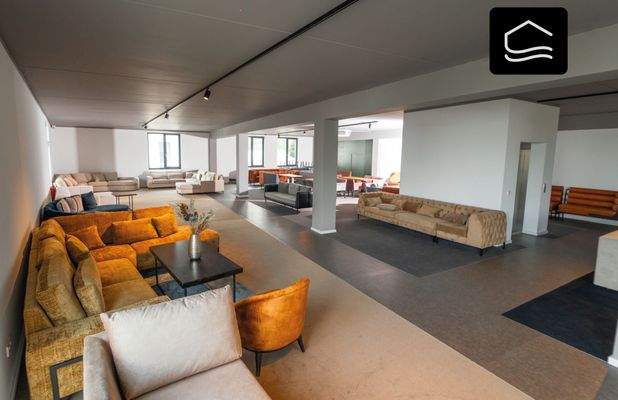 Showroom Obergeschoss (2).jpg