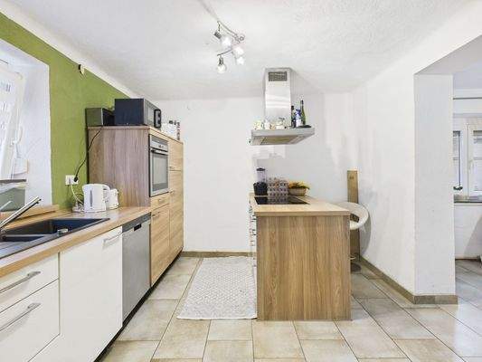 Küche mit Sitzecke EG