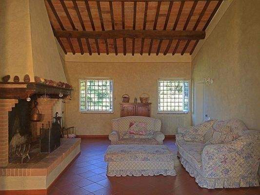 Natursteinhaus Toskana (2).jpg